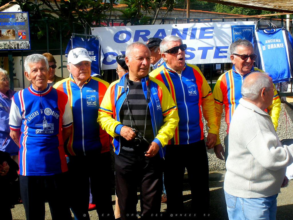 NIMES 2012 CYCLISTES D ORANIE( (2).JPG